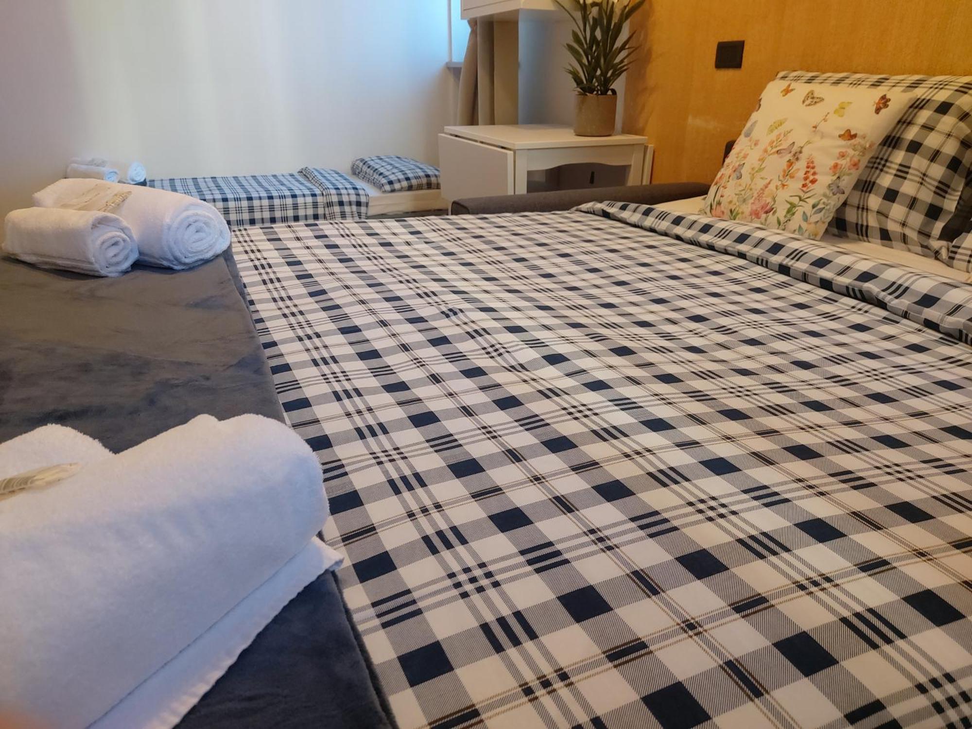 Palazzo Ponte Pietra Apartment - Verona, Verona